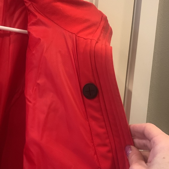 Women’s Athleta RECCO Rescue Technology Down Ski Jacket. Size XL - Picture 4 of 7